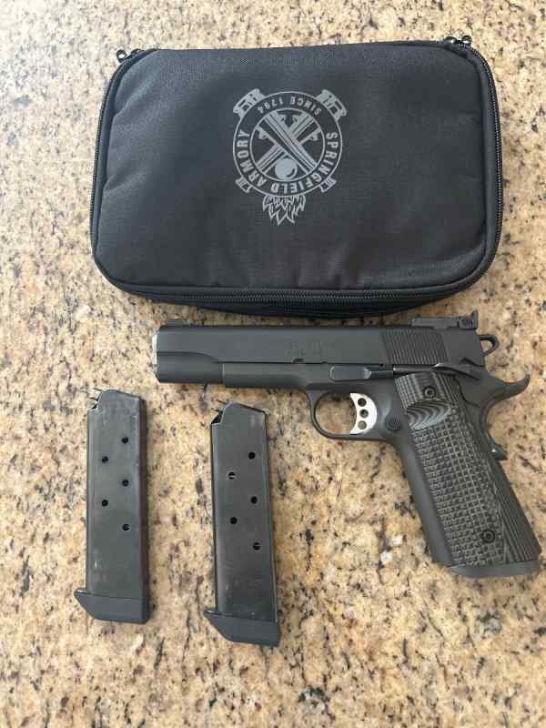 Springfield 1911-A1   45 ACP