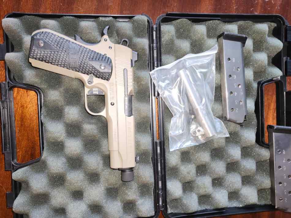 Para Ordnance and Sig .45s